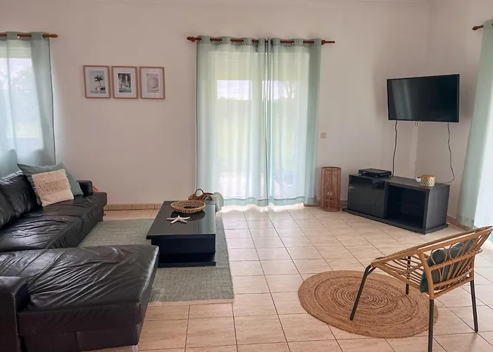 בית נופש Herdade Da Vagem רוז'יל